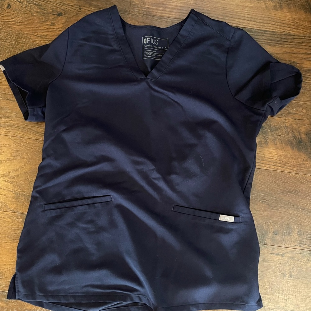 Figs size S navy scrub top